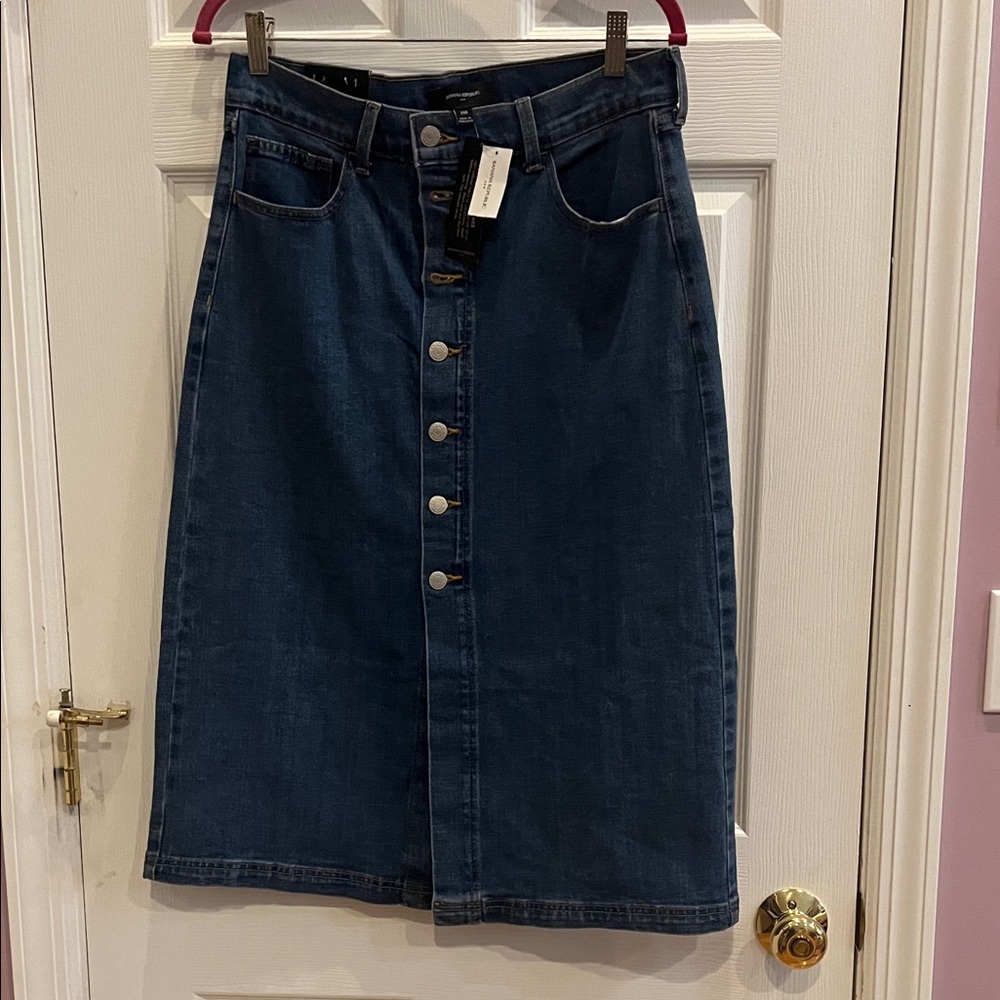 Banana Republic Denim Button-Front Skirt